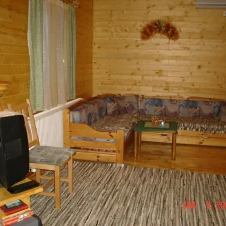 Romantyk Vendeghaz Manfa